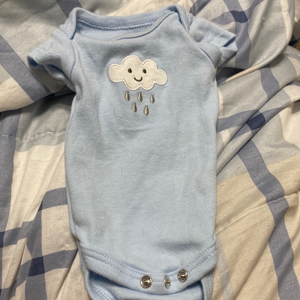 Cloud onsie